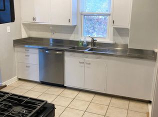 152 Teece Ave #1, Pittsburgh, PA 15202