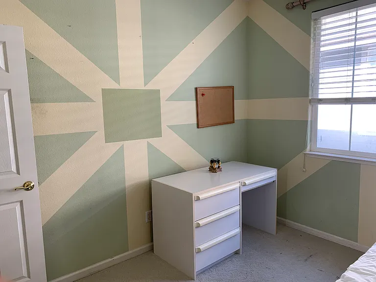 406 Promenade Ln — Photo 3