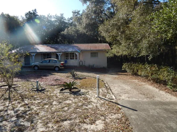 24270 SW Shorewood Dr, Dunnellon, FL 34431