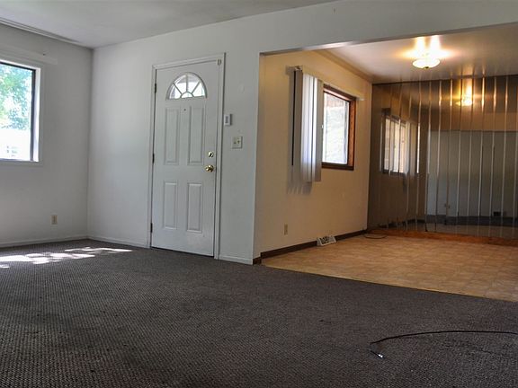 3rd image of 2606 Colorado Ave