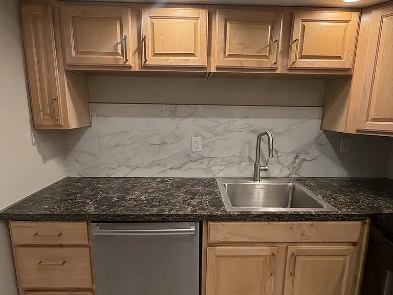620 Arlington Ave #2 — Photo 14