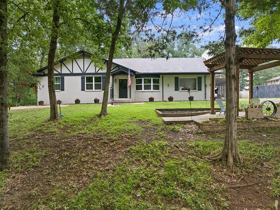 1st image of 904 County Road 4218