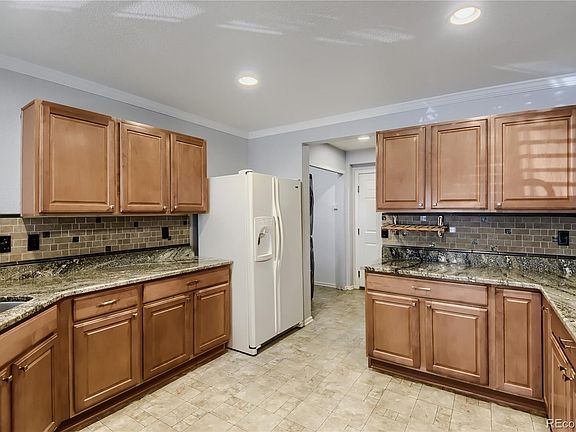 4th image of 12835 Mayfair Way #B