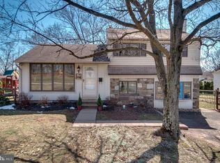 387 Norristown Rd, Warminster, PA 18974