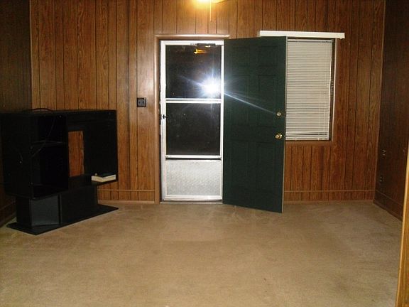 5th image of 1923 Avenue G