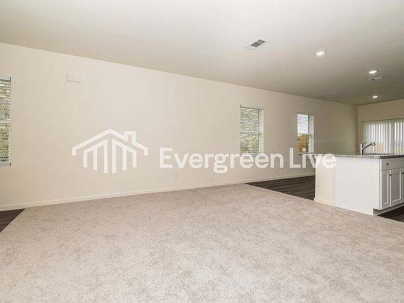 3rd image of 6056 Mojave Dr