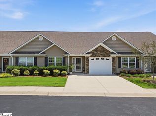 110 Shalom Dr, Simpsonville, SC 29681