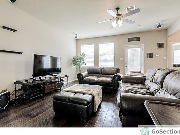5th image of 2708 Indian Oak Dr