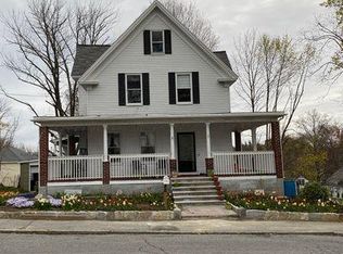 76 19th St #2, Lowell, MA 01850