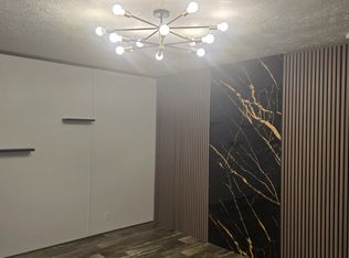 877 Fountain Cir, Stockbridge, GA 30281