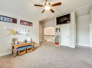 3814 Hyde Park Dr, Midlothian, TX 76065