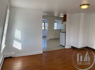 579 Park Ave #3, Cranston, RI 02910