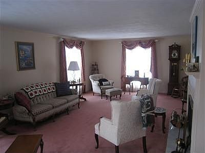 2nd image of 3321 Beaumonde Ln