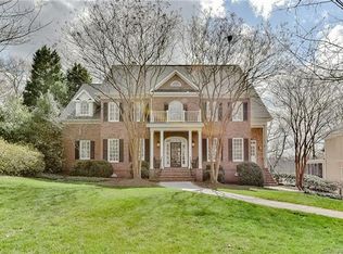 2527 Summerlake Rd, Charlotte, NC 28226