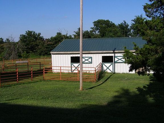 Barn