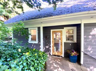 1738 SW Terrace Dr, Portland, OR 97201