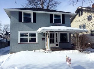 2044 Morrison Ave, Lakewood, OH 44107