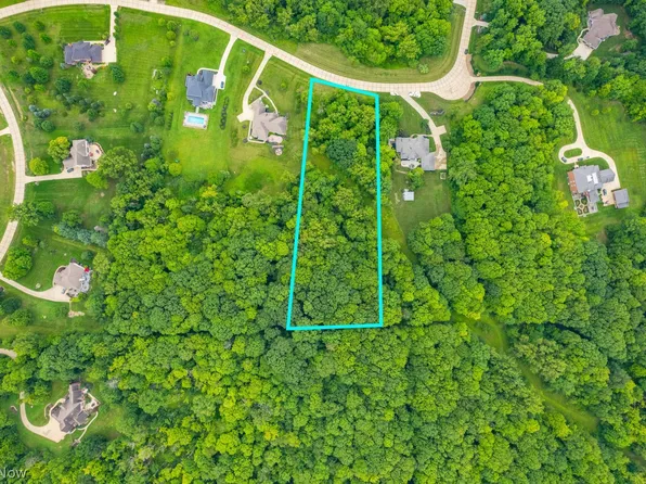 Vl White Horse Trl, Hinckley, OH 44233