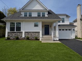 30 Buck Ln, Haverford, PA 19041