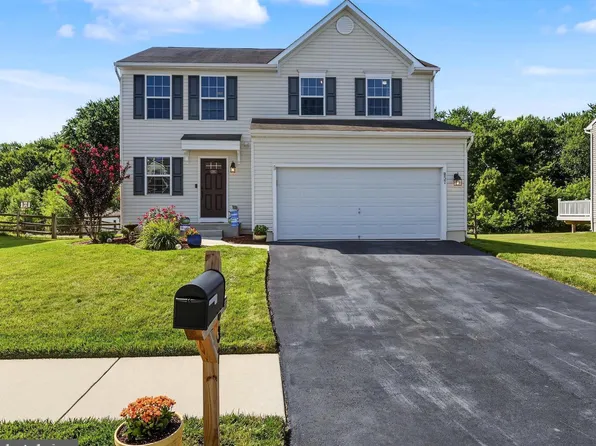 837 Coldwater Dr, Clayton, DE 19938
