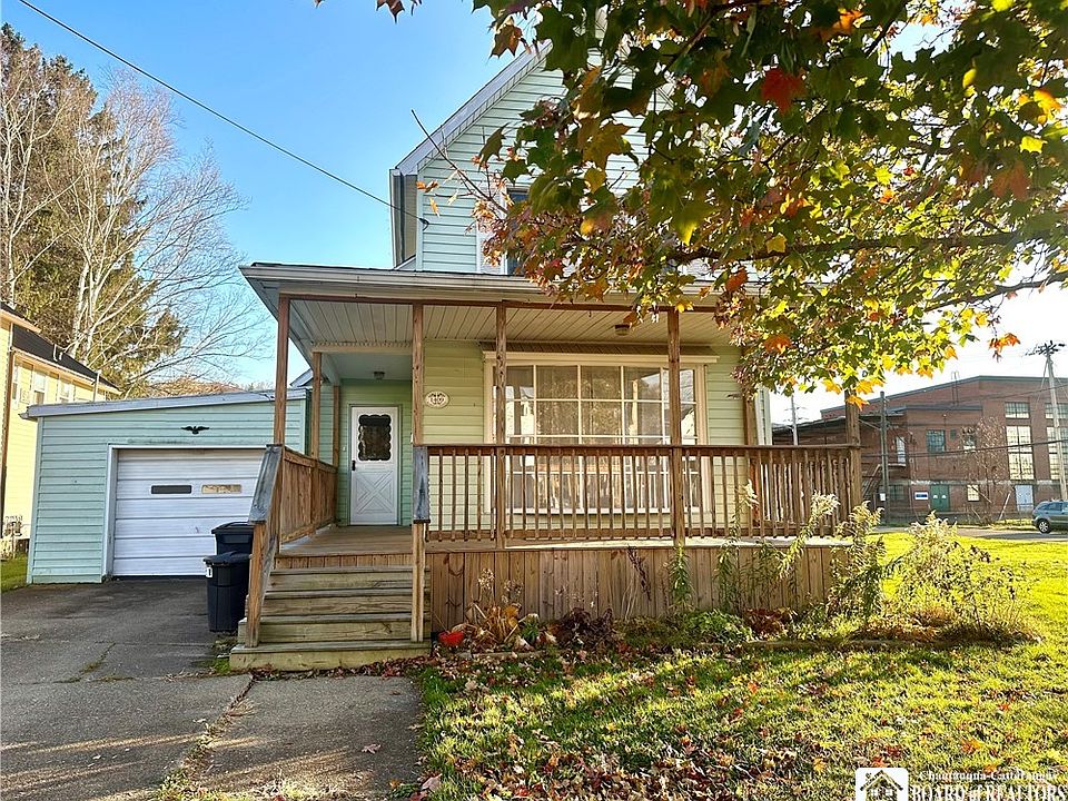 1st image of 1409 W Henley St