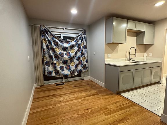 4th image of 19705 Abrahm St