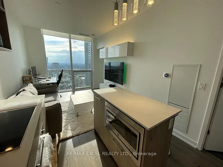 1 Yorkville Ave #3103 — Photo 10