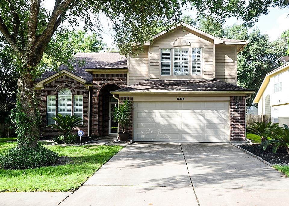 1st image of 11219 Travelers Way Ln