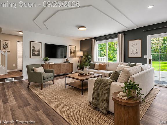 2nd image of 3149 Donley Ave
