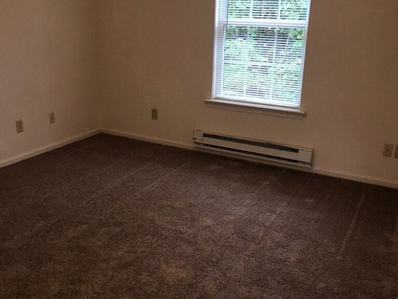 4th image of 124 Manna Dr APT 8