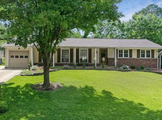 1219 Cedar Ridge Dr, Saint Louis, MO 63146