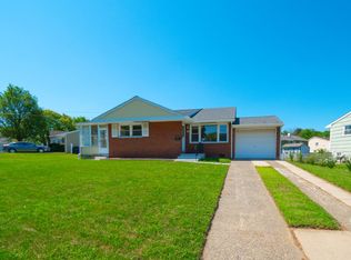 236 Meyner Dr, Bellmawr, NJ 08031