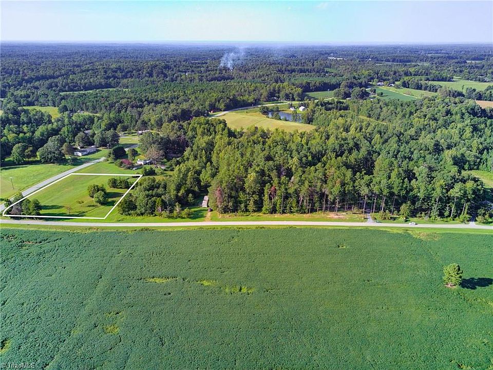 2nd image of 5707 Clarence Rd
