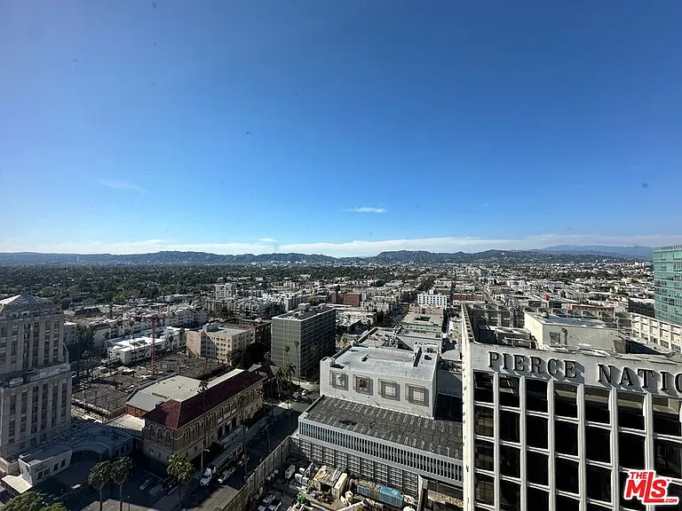 3810 Wilshire Blvd #1801 — Photo 18