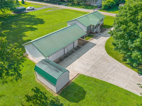 1000 Kay Rd, Clarksville, TN 37042