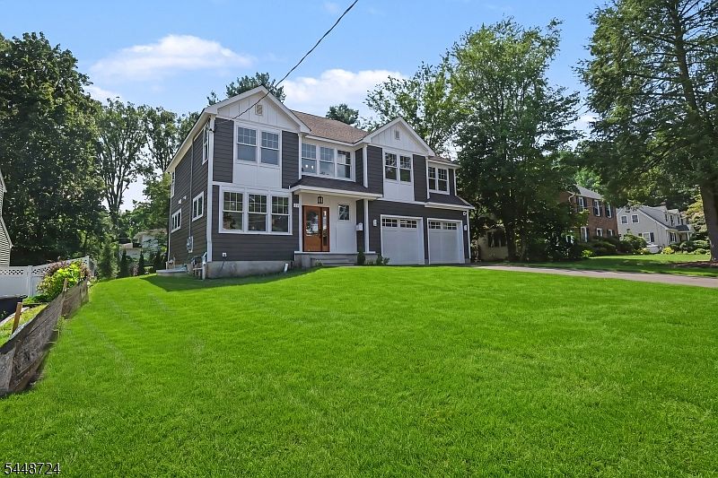 1st image of 21 Valemont Way