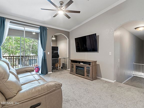 4th image of 10075 N GATE Parkway #312