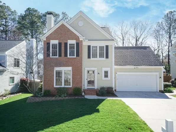 9628 Miranda Dr, Raleigh, NC 27617