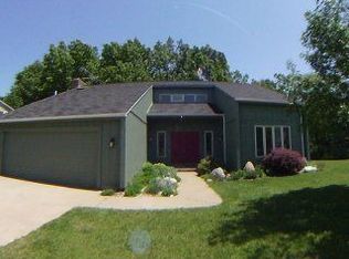4363 Scott Carpenter Dr, Jackson, MI 49201
