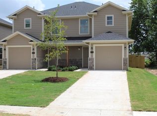 219-221 W Forest Ave, Sherman, TX 75090