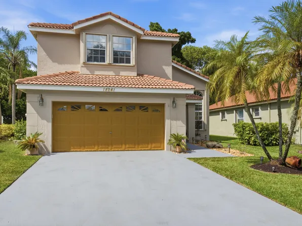 18241 NW 8th Street, Pembroke Pines, FL 33029