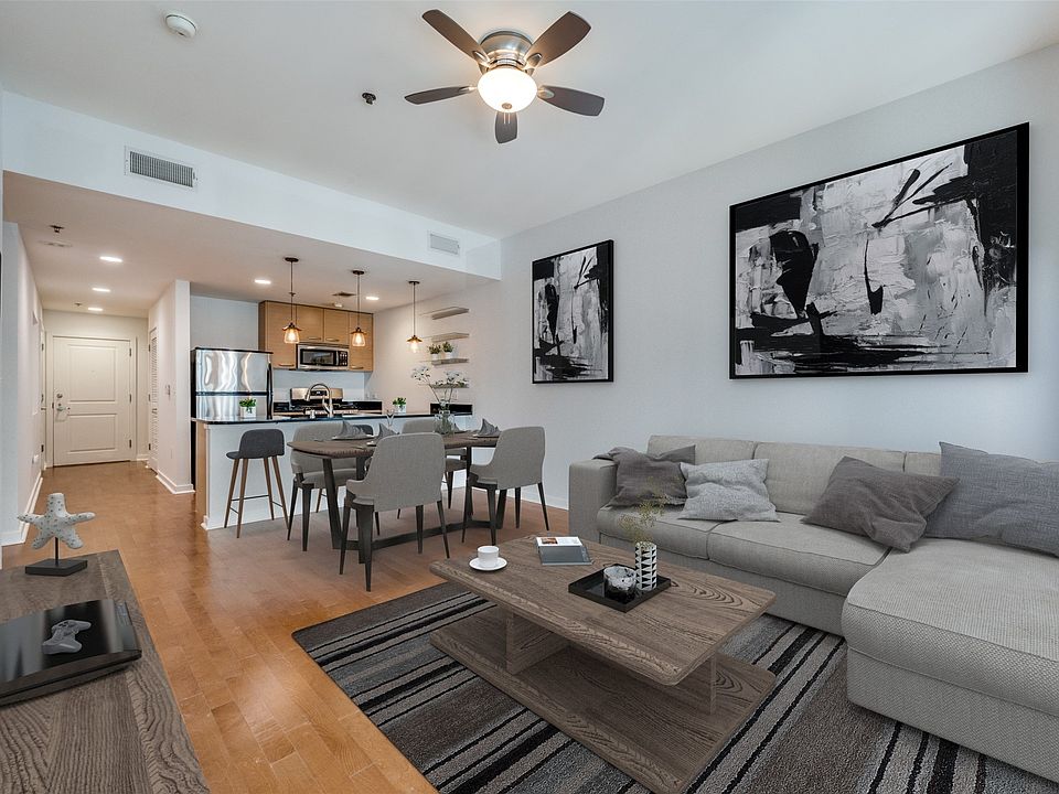 1st image of 1200 Main St APT 1908