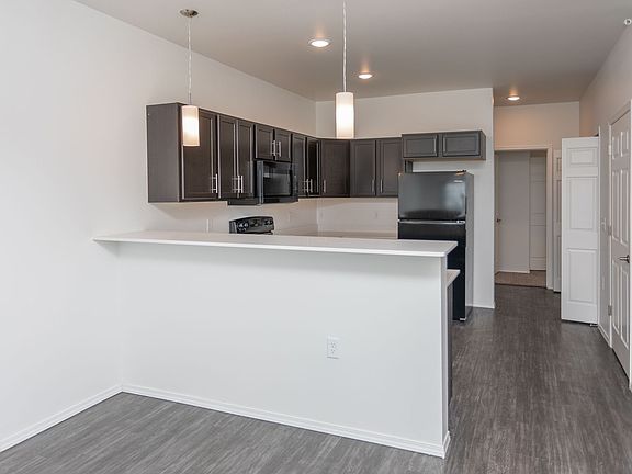 4th image of 4001 N Olympia Dr Unit 132