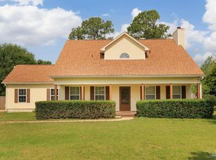 2641 Stefani Rd, Cantonment, FL 32533