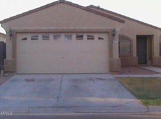826 E Nardini St, San Tan Valley, AZ 85140