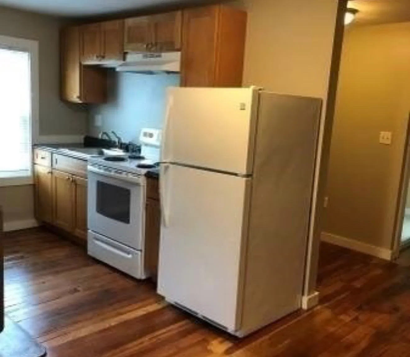 1 bed, 458 sqft, $1,000 — Photo 2