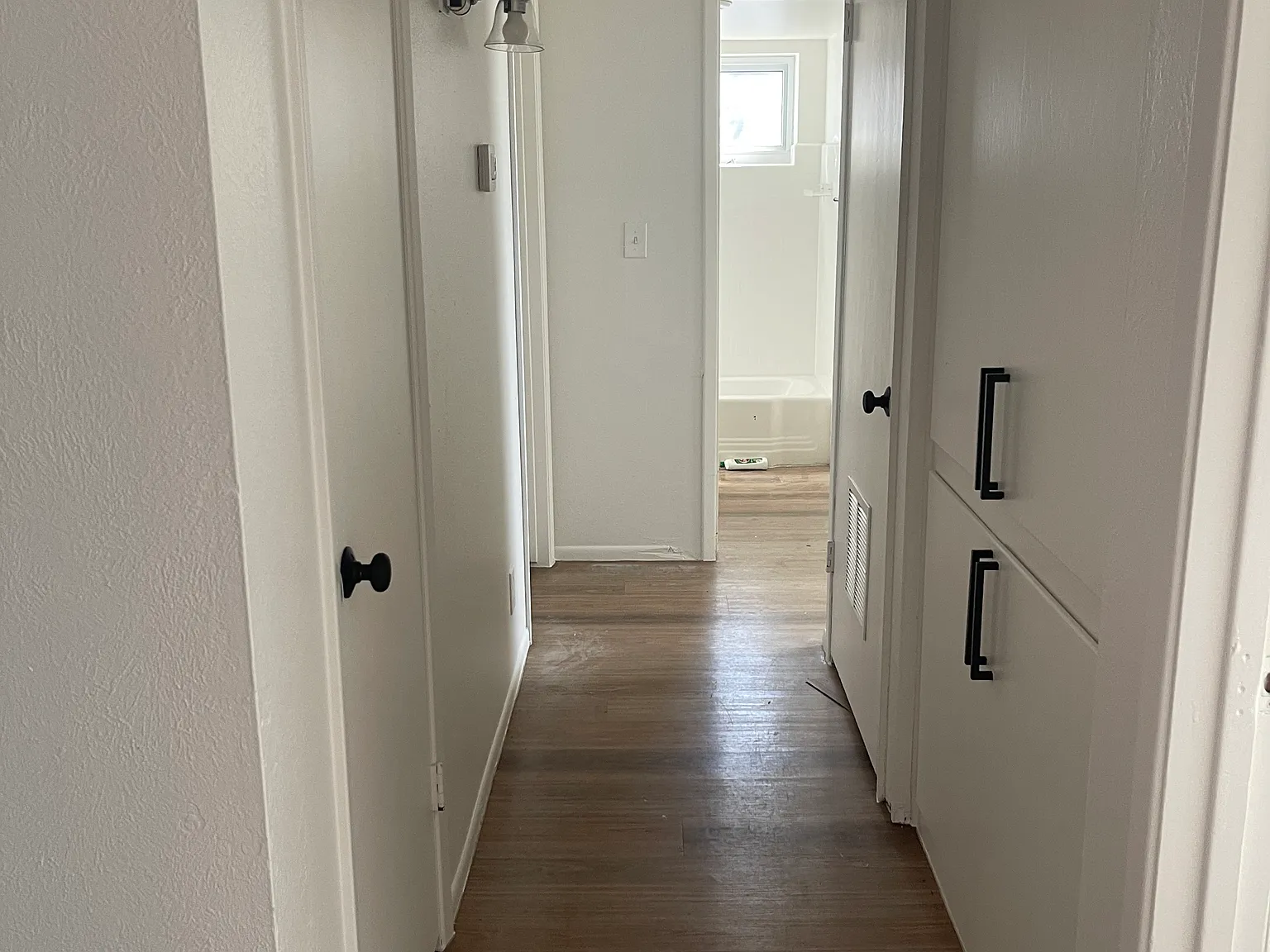 Downtown Gilbert!! Remodeled House with Utility Yard — Photo 3