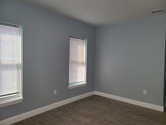 2nd image of 1412 S 23rd St Floor 2