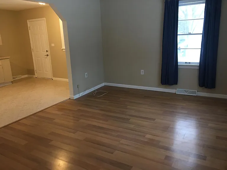 39234 N Garnett Ave — Photo 15