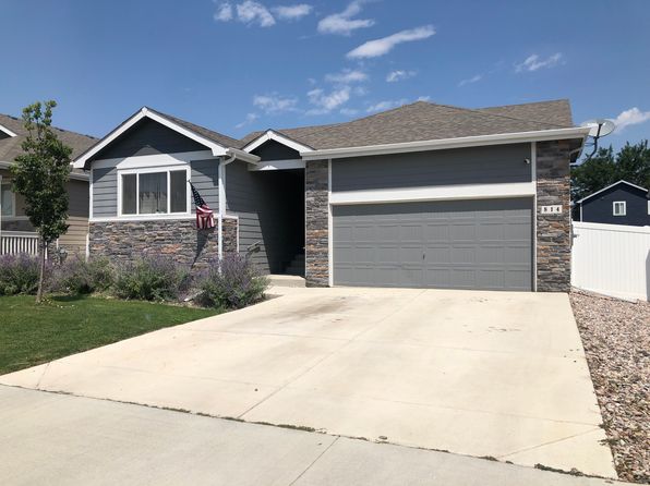 814 Finch Dr